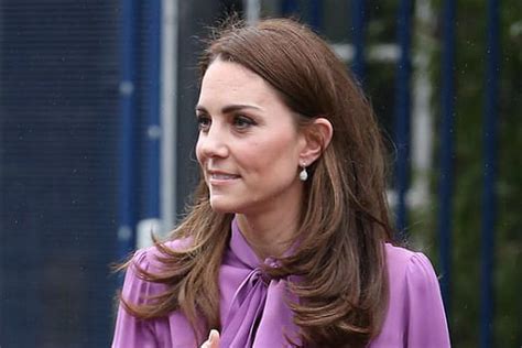 Kate Middleton Wore Her Gucci Blouse Backwards 